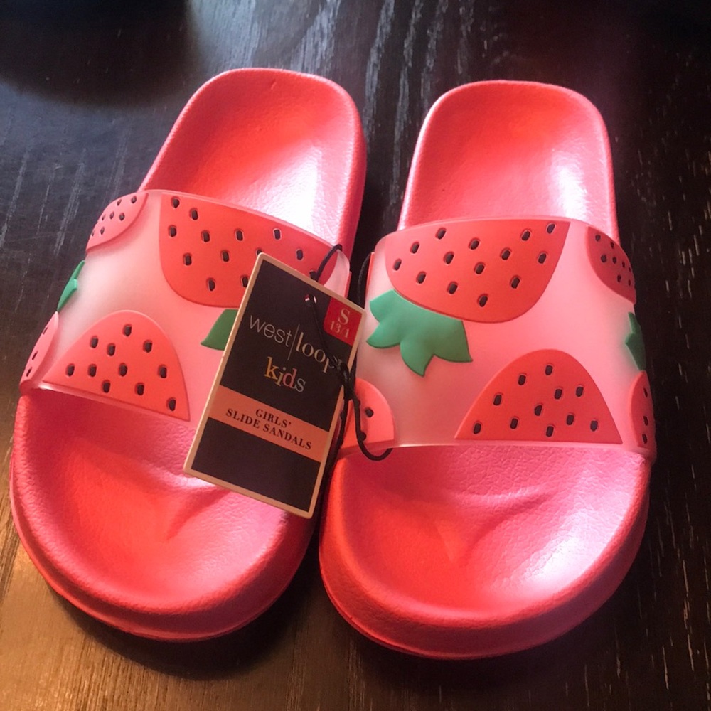 New With Tags Girl’s Size 13/1 Slide Sandals